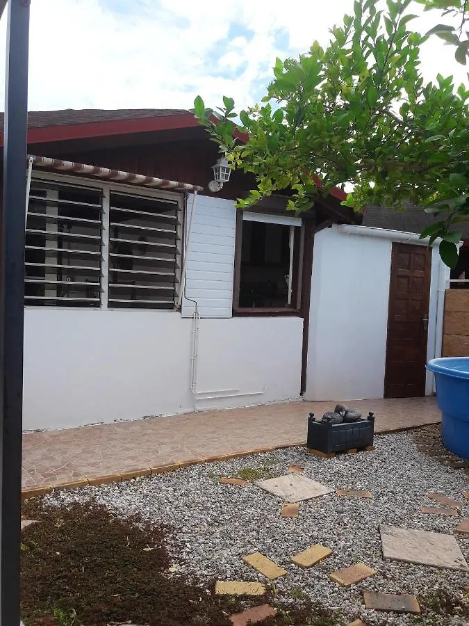 Holiday home Maison Charmante A Sainte-Anne Martinique